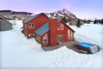 Private Hot Tub and Views of Mt. Crested Butte